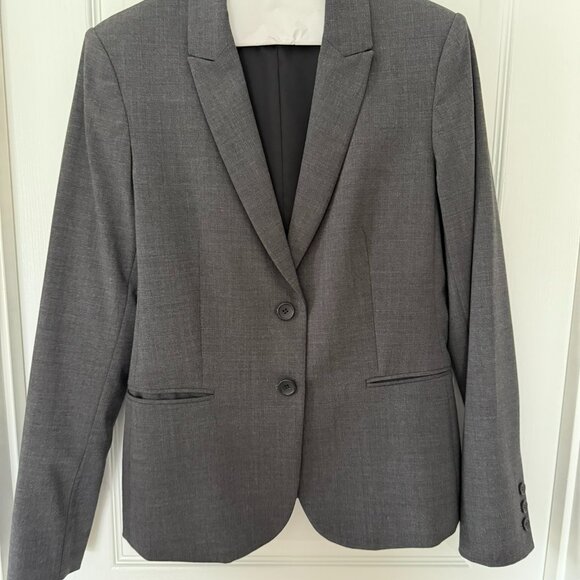 Theory Blazer Classic Grey 2 Button Size 8 - Picture 5 of 6